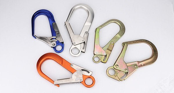 Heavy-duty rebar hooks and scaffolding hooks for construction sites